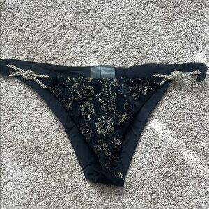 Black and Gold Diamond Lace Bottoms